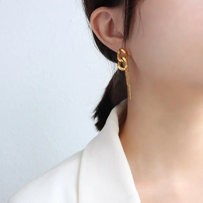 Titanium steel chain-shaped earrings with minimalist lines
